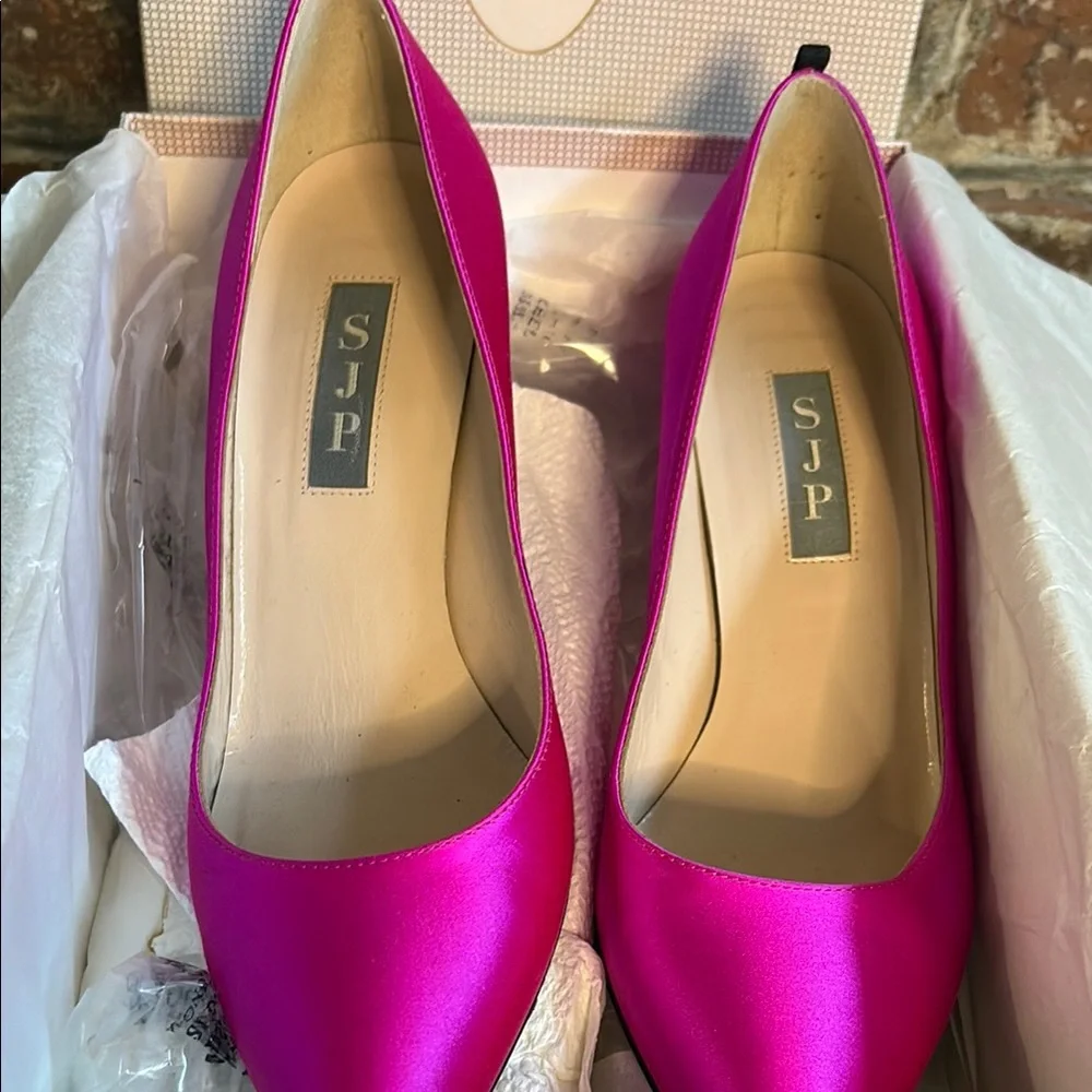 SJP by Sarah Jessica Parker hot pink heels - Picture 1 of 6